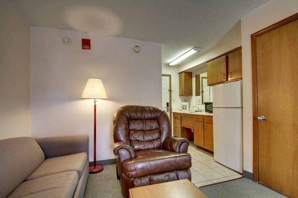 Del Sol - Pensacola Motel 2*