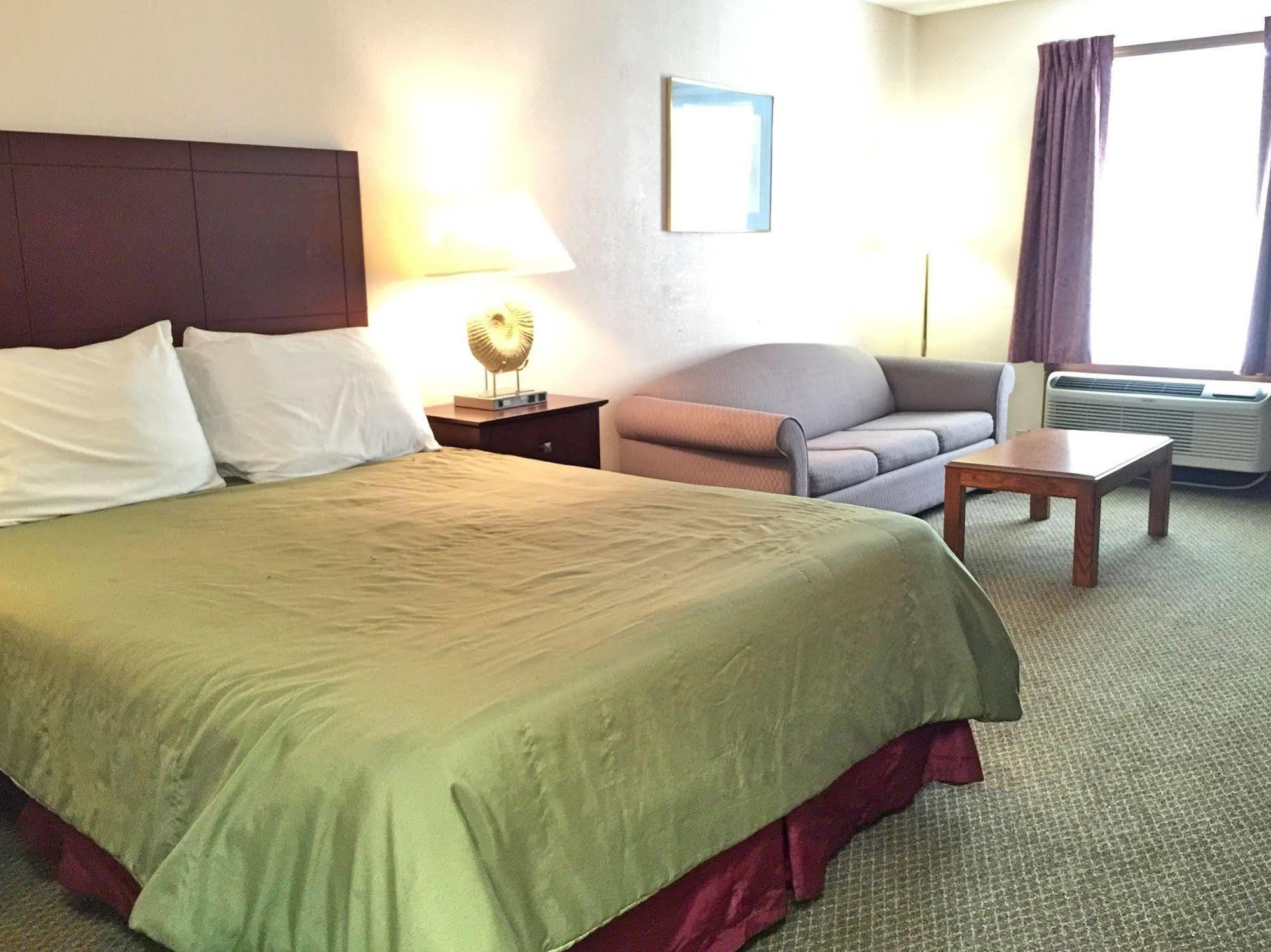 Motel Del Sol - Pensacola Ferry Pass